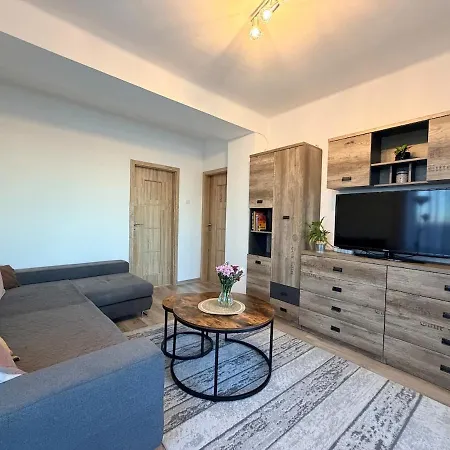 Two-bedroom In The Center Διαμέρισμα *