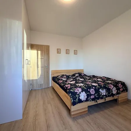 Two-bedroom In The Center Appartement *